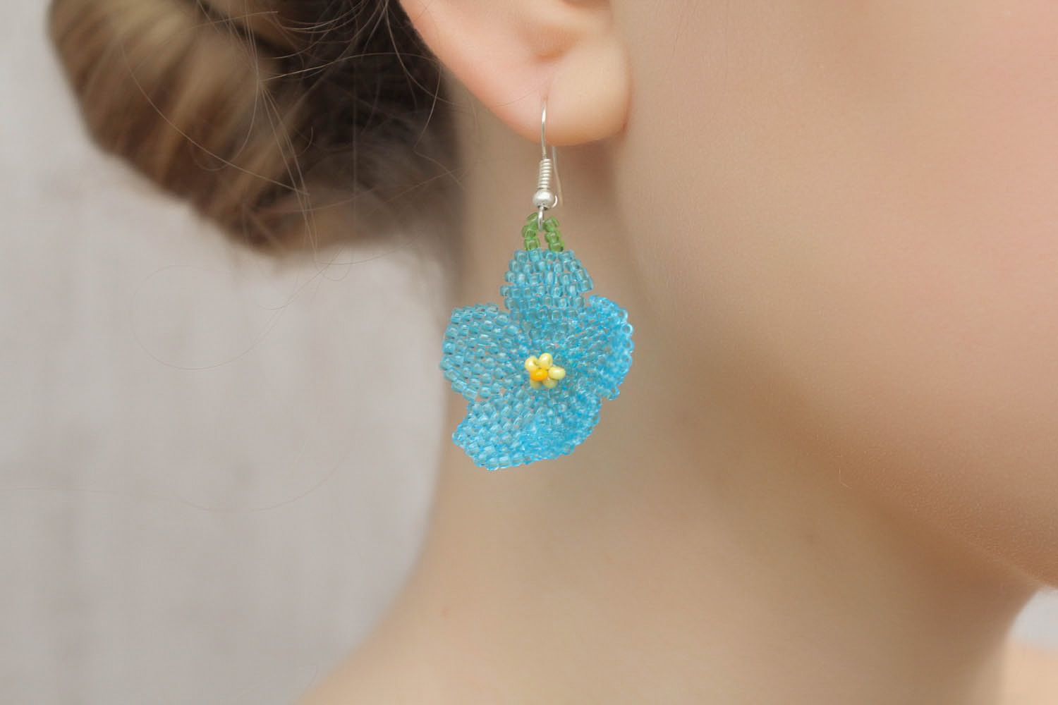 Boucles d'oreilles en perles de rocaille Violette photo 1