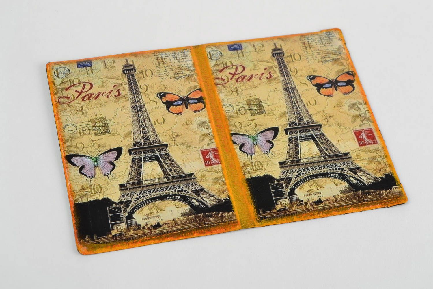 Обложка на паспорт из искусственной кожи в технике декупаж ручной работы Париж фото 3