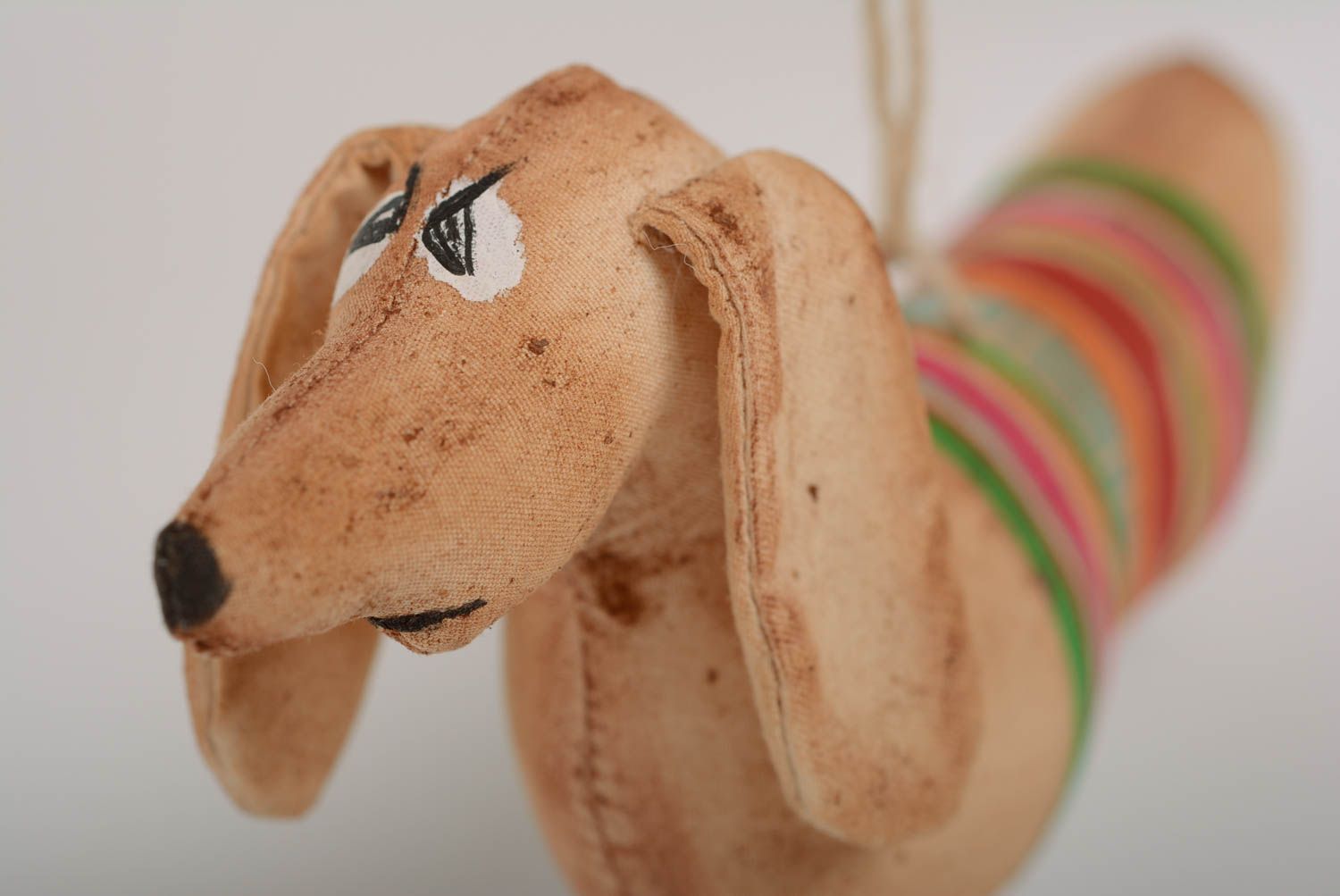 Suspension décorative faite main en coton chien joyeux teckel cadeau original photo 2