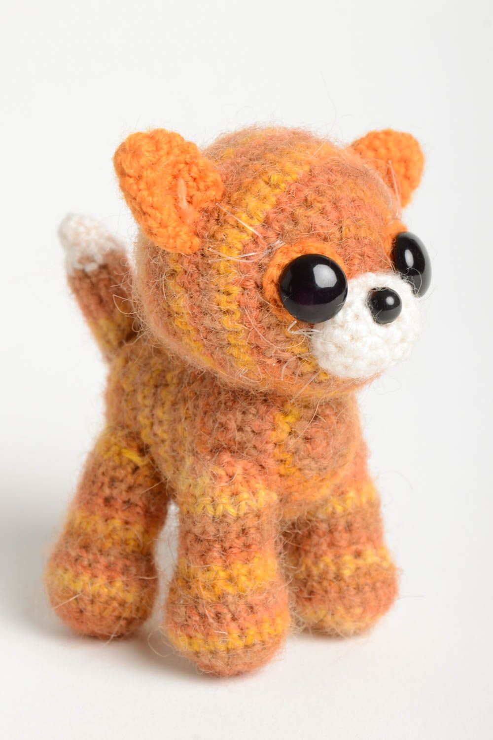 Jouet tricoté au crochet Peluche faite main Cadeau enfant original Petit chien photo 4
