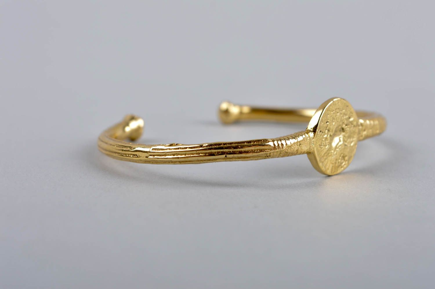 Unusual metal accessory handmade brass bracelet wrist designer bracelet photo 4
