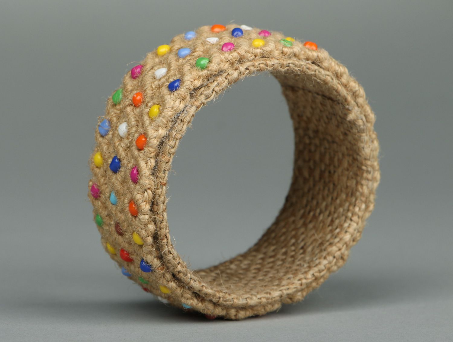 Плетеный браслет с разноцветным бисером фото 2
