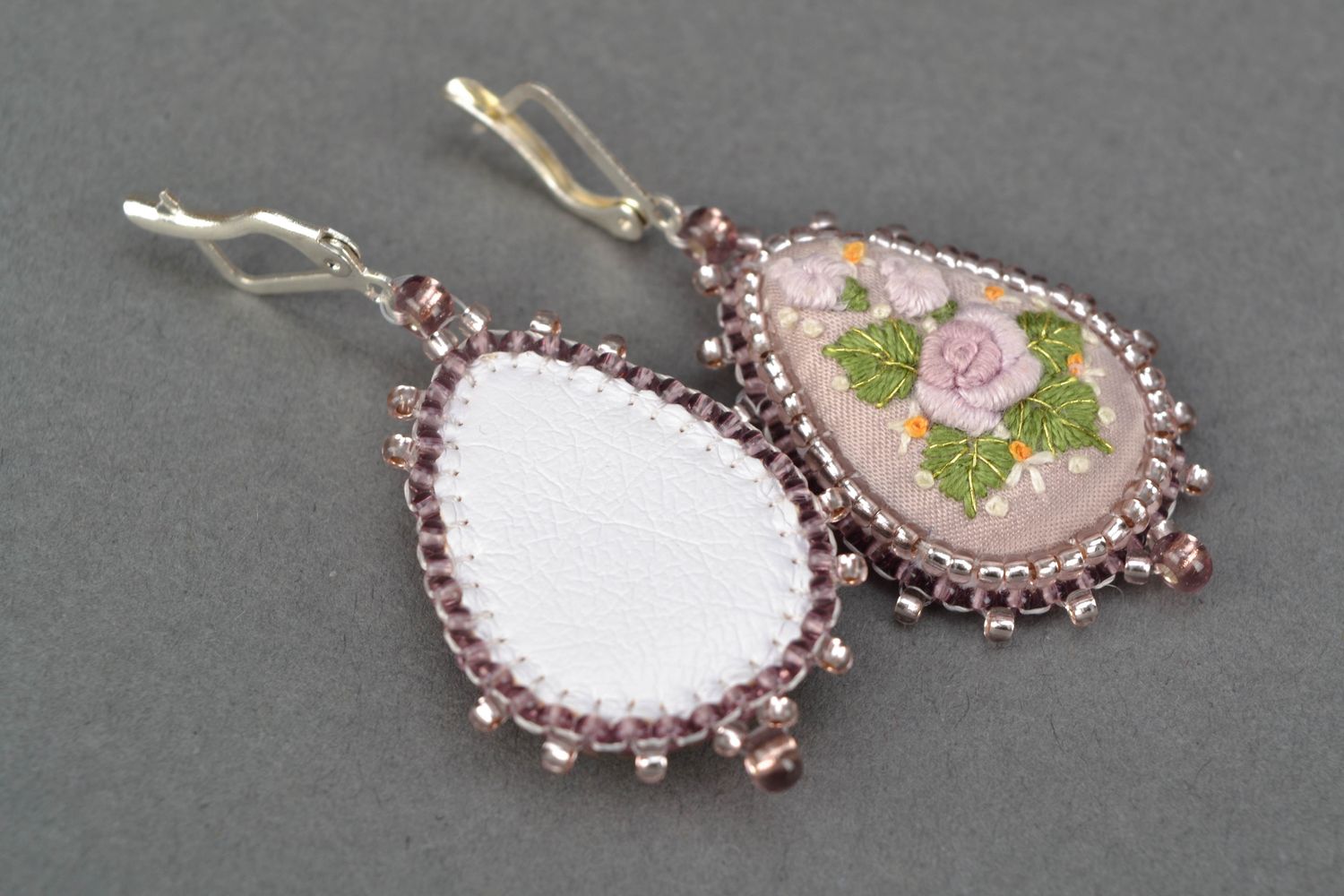 Satin stitch embroidered dangle earrings photo 3