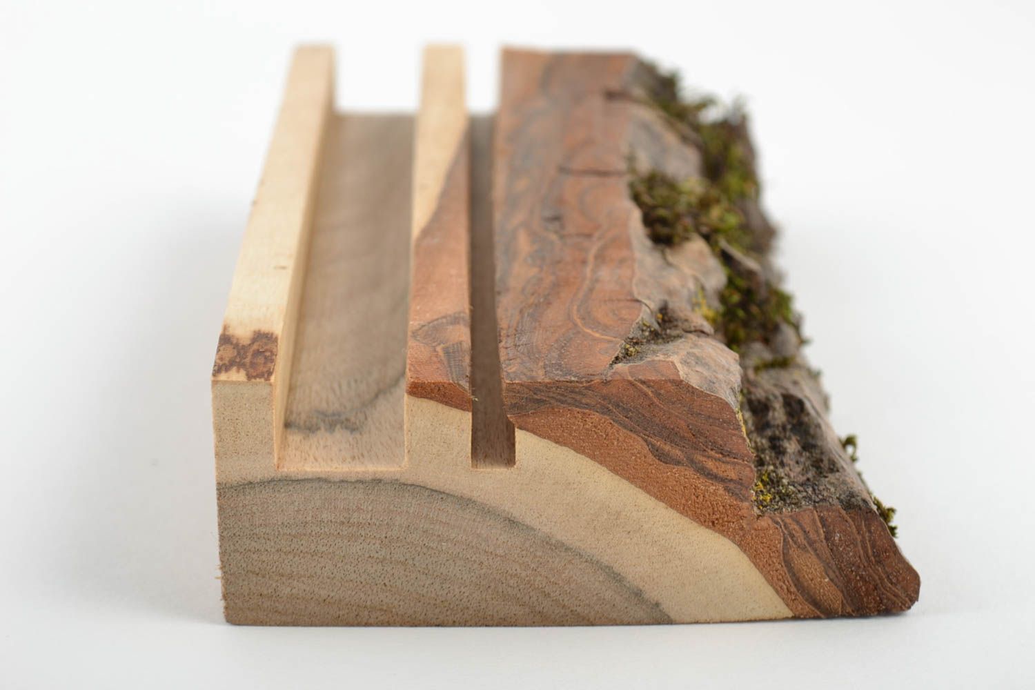 Support pour tablette en bois fait main sculpté accessoire original écologique photo 2