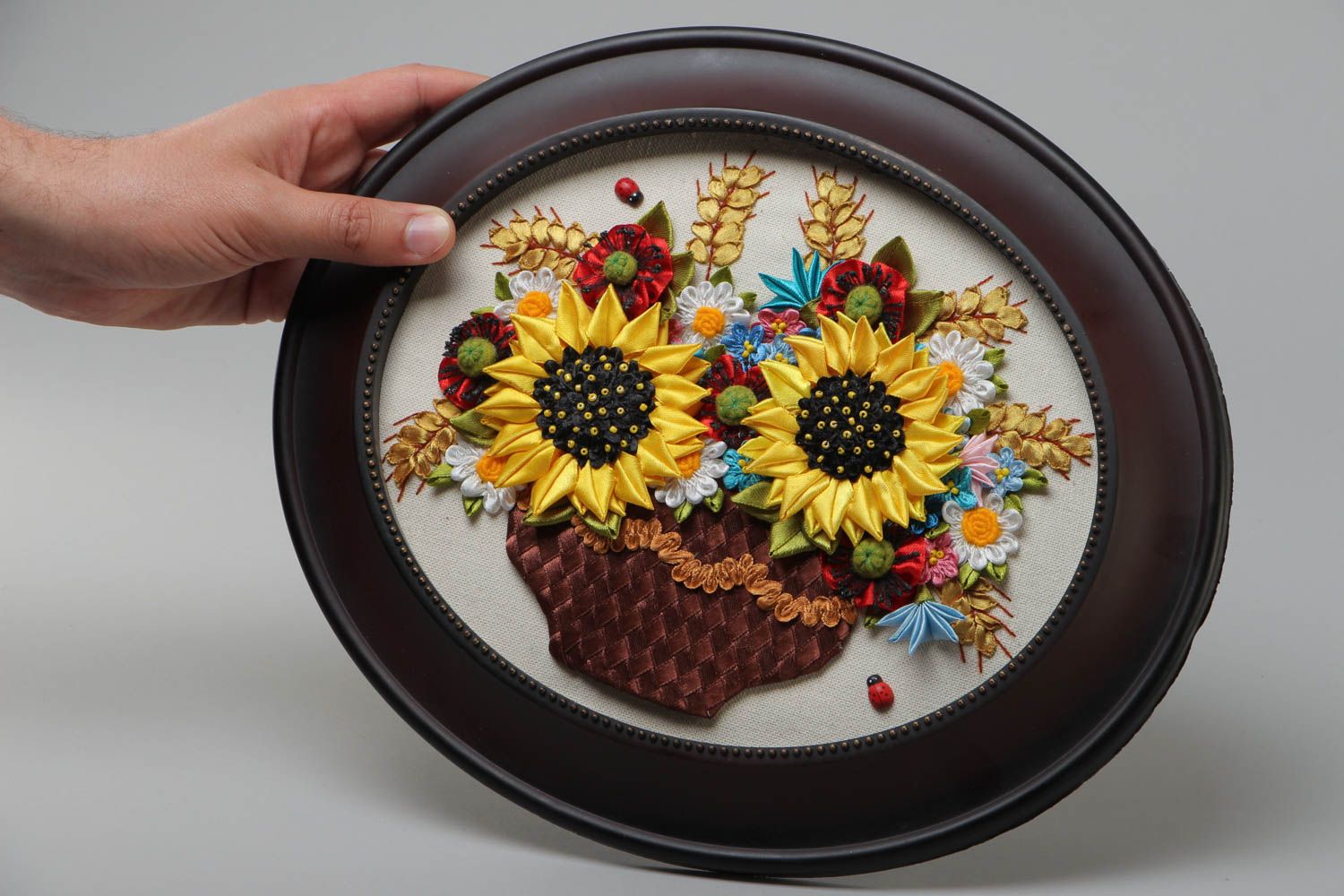Handmade oval wall picture embroidered with satin ribbons with frame Sunflowers photo 5