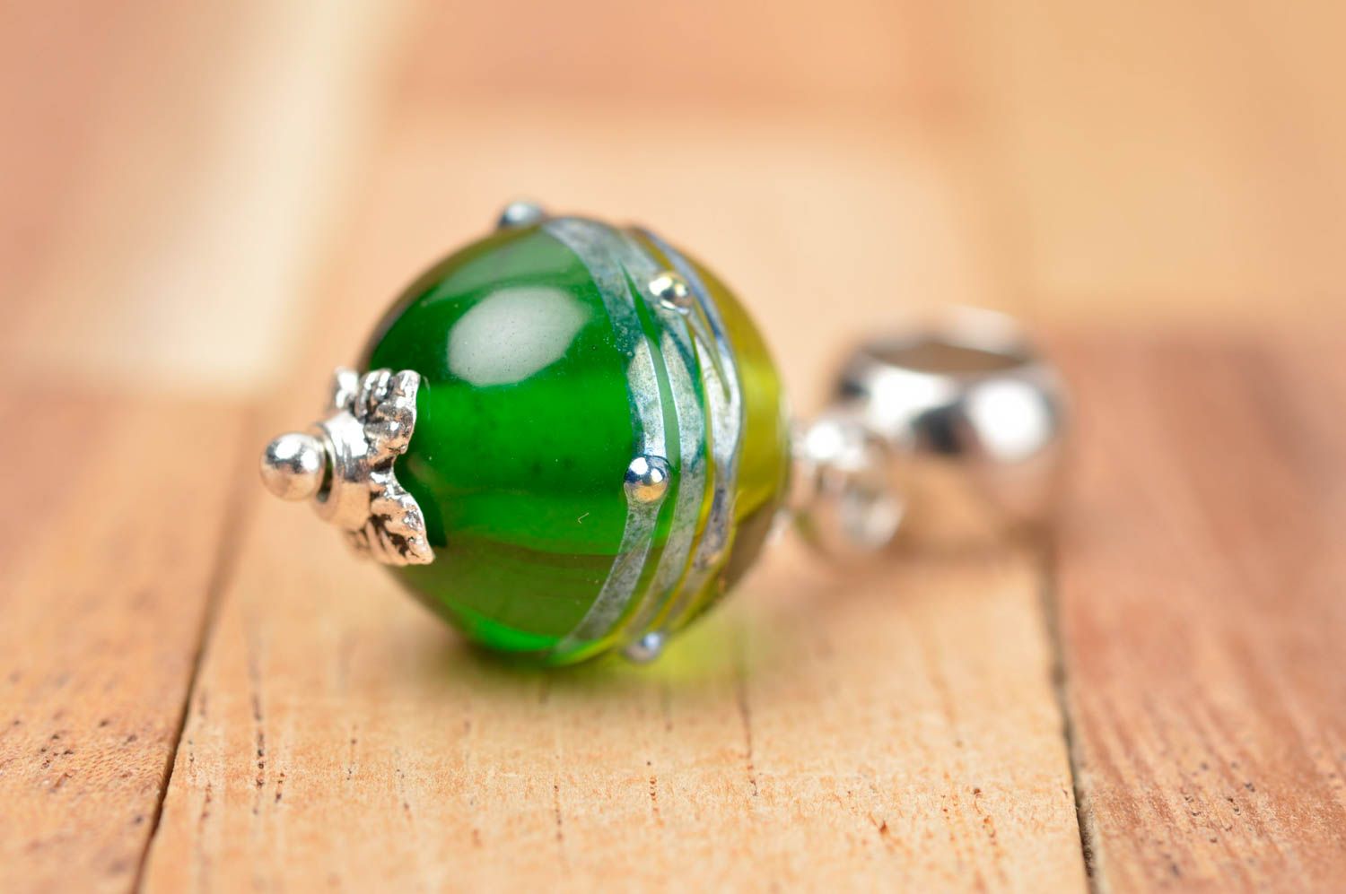 Handmade pendant women necklace glass pendant lampwork pendant green bead  photo 2