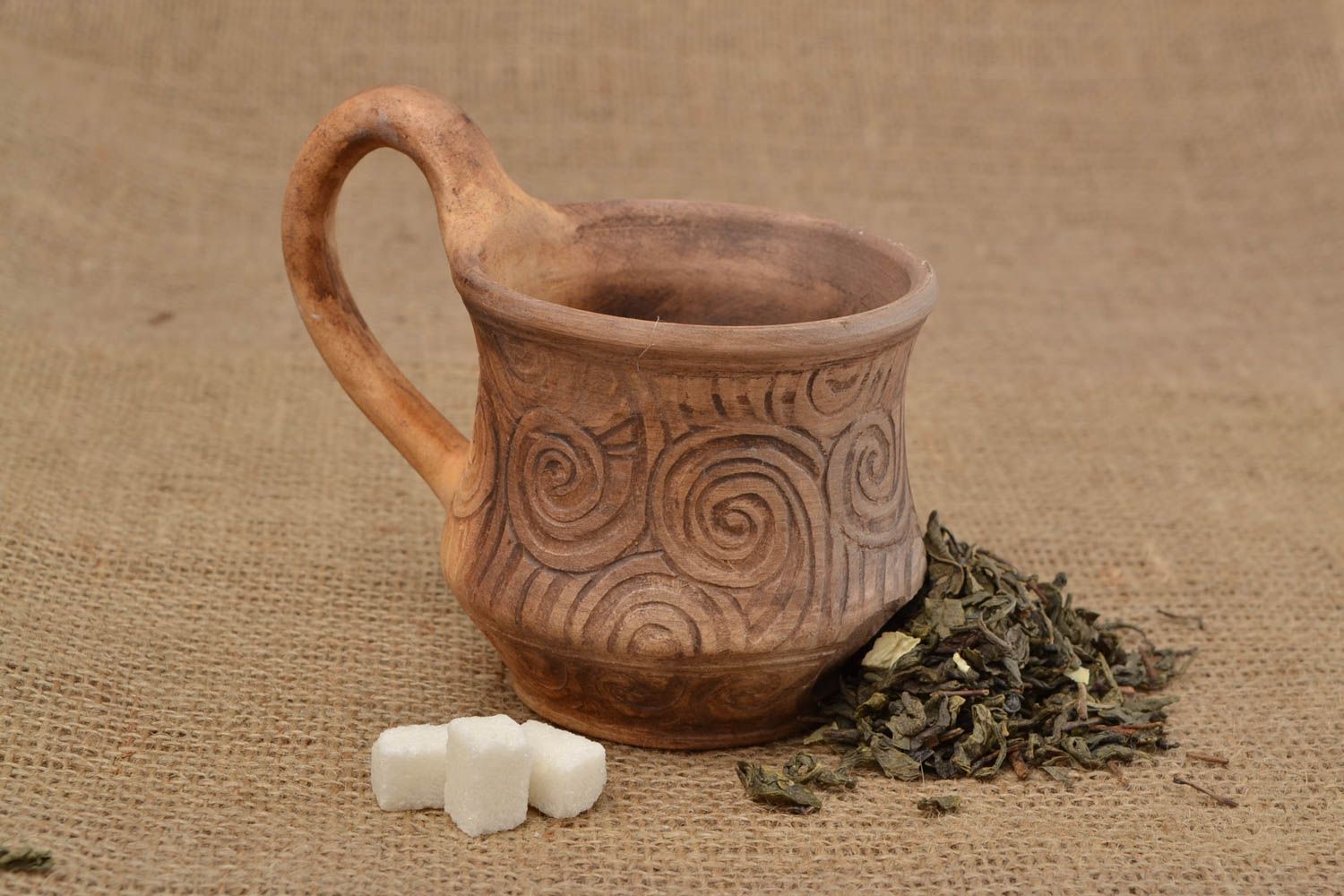 Handmade Teetasse aus Ton in Töpfertechnik mit Ornament Volumen 350 ml braun foto 1