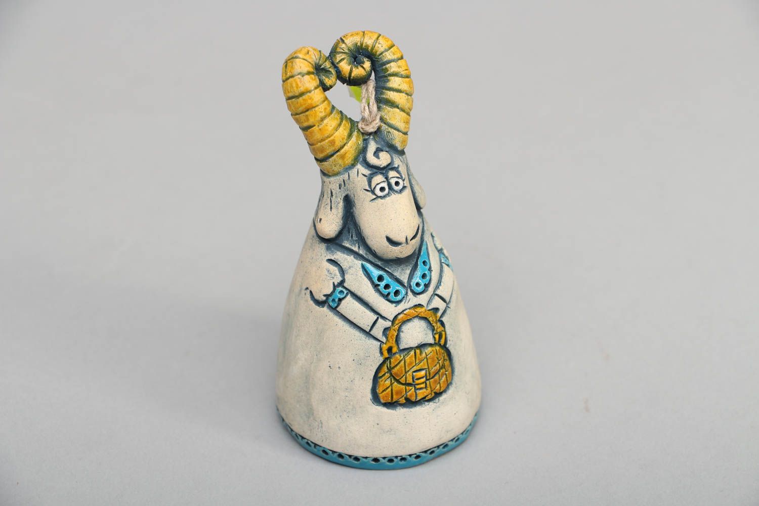 Cloche en céramique faite main chèvre photo 1
