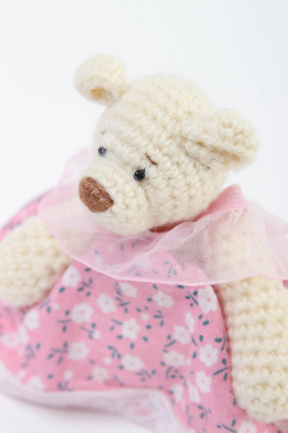 Jouet tricoté Peluche faite main ourson en robe Cadeau enfant décoration photo 3