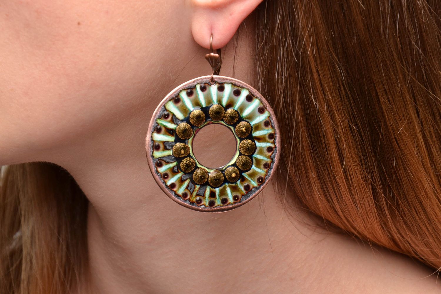 Round copper earrings Ethnics photo 2