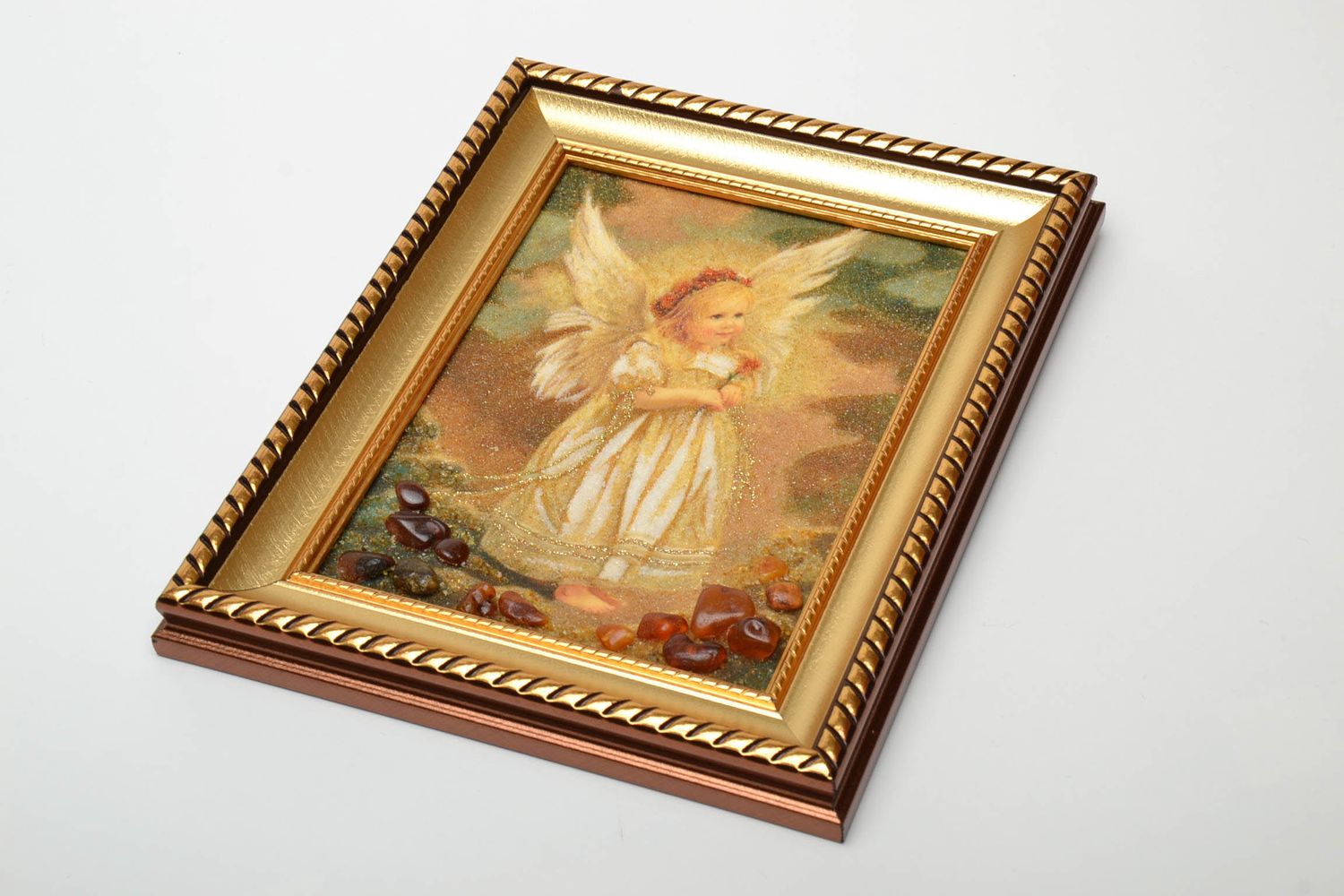Картина из натуральных камней с изображением ангела  фото 2
