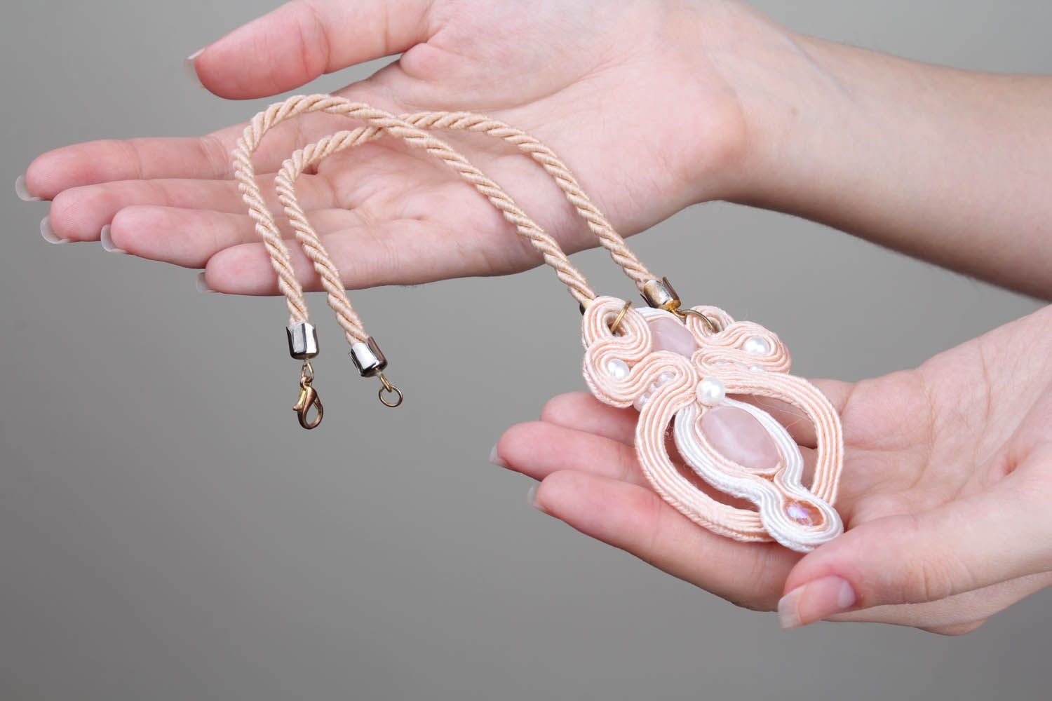 Soutache necklace pendant with pink quartz photo 5