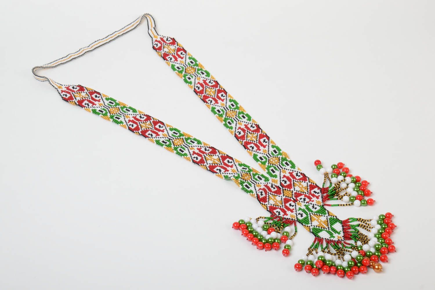 Long collier style ethnique en perles de rocaille tchèques fait main ornementé photo 2