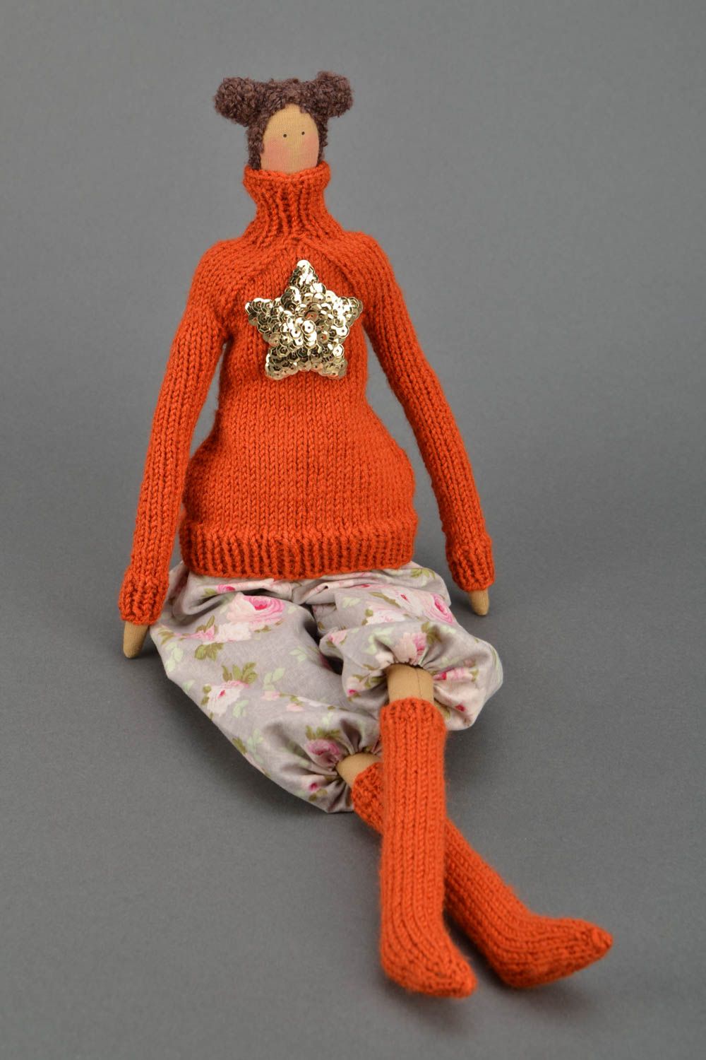 Авторская кукла в свитере  фото 1