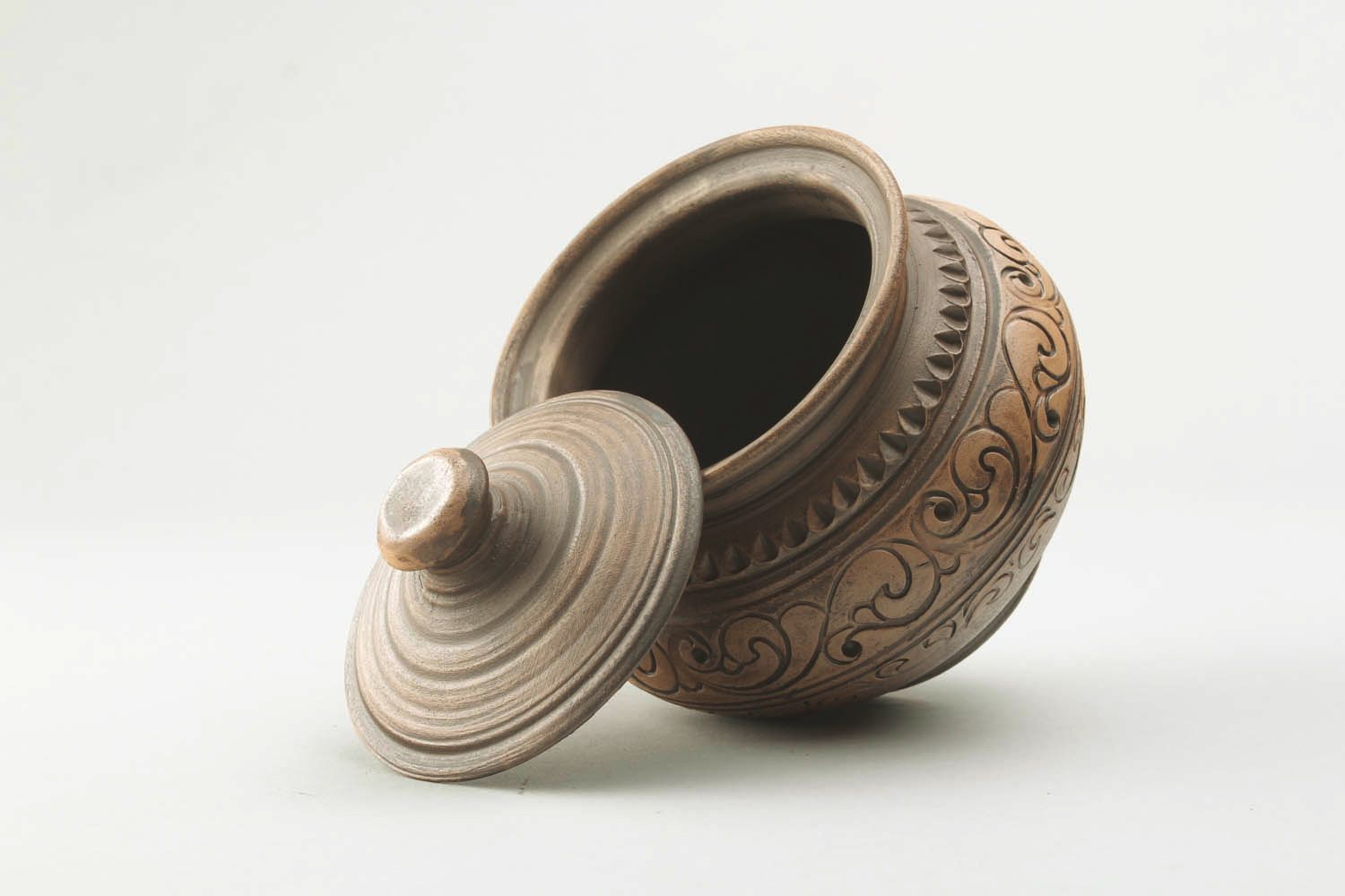 Handgemachter beige Topf aus Keramik foto 3