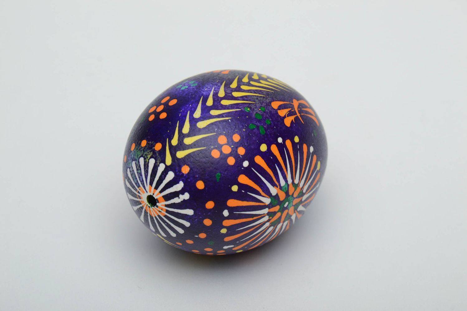 Яйцо с росписью в лемковском стиле авторская писанка  фото 4