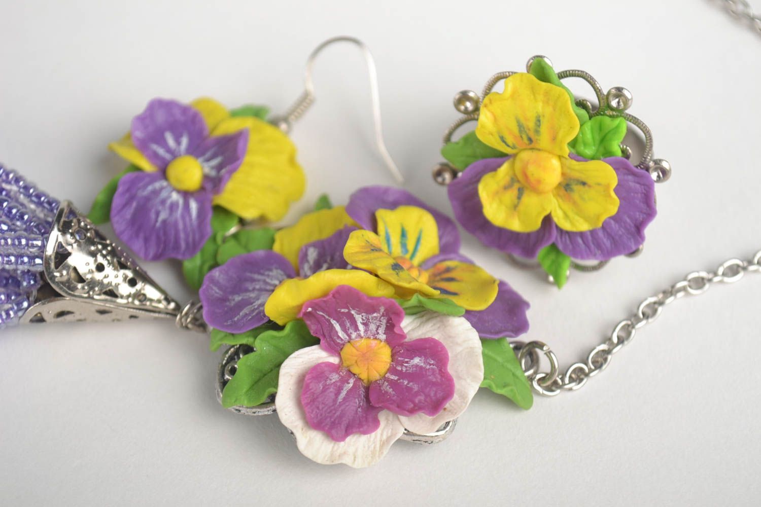 Handmade Damen Schmuck Set Blumen Ohrringe Collier Halskette und Ring mit Blumen foto 3