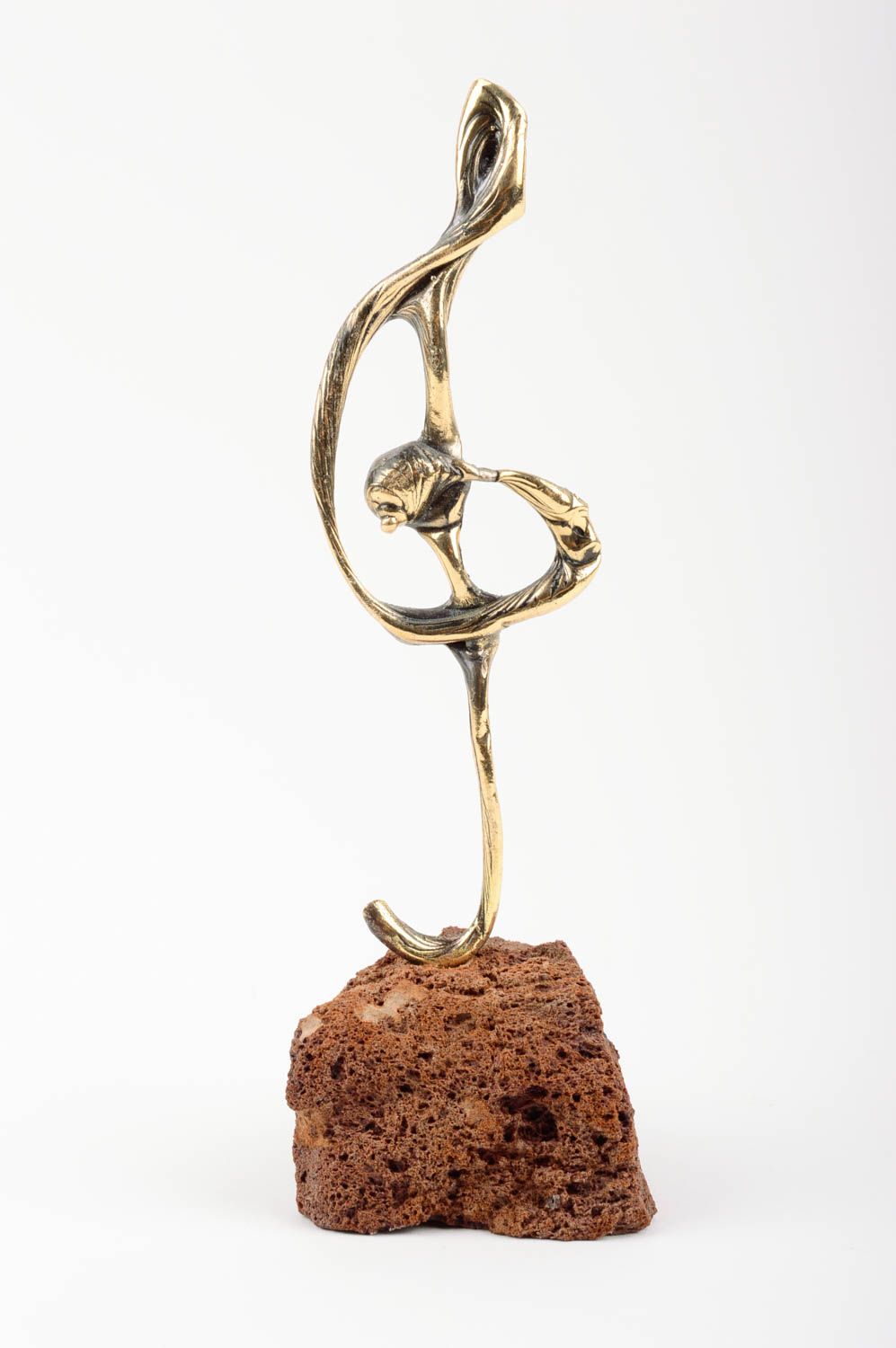 Einzigartige handgemachte künstlerische Statuette aus Messing Geigenschlüssel foto 1