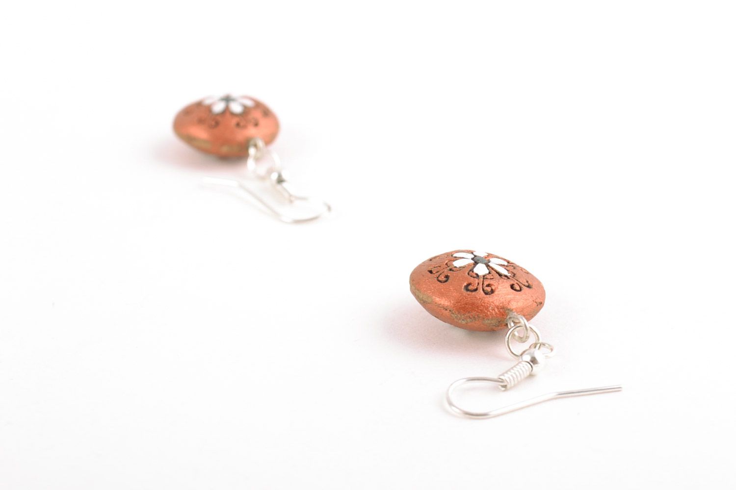 Small handmade round brown ceramic dangling earrings in boho chic style photo 3