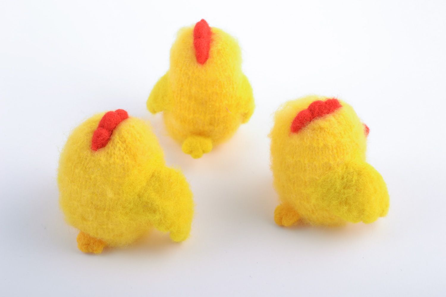 Set of handmade soft wool toys for children Yellow Chickens 3 items photo 4
