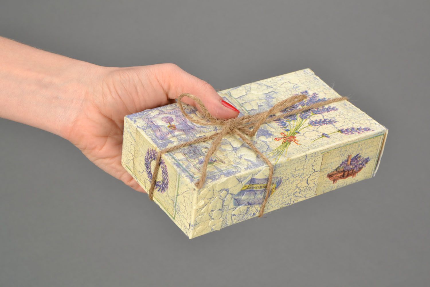 Boîte en carton décorative faite main originale coffret design pour intérieur photo 2