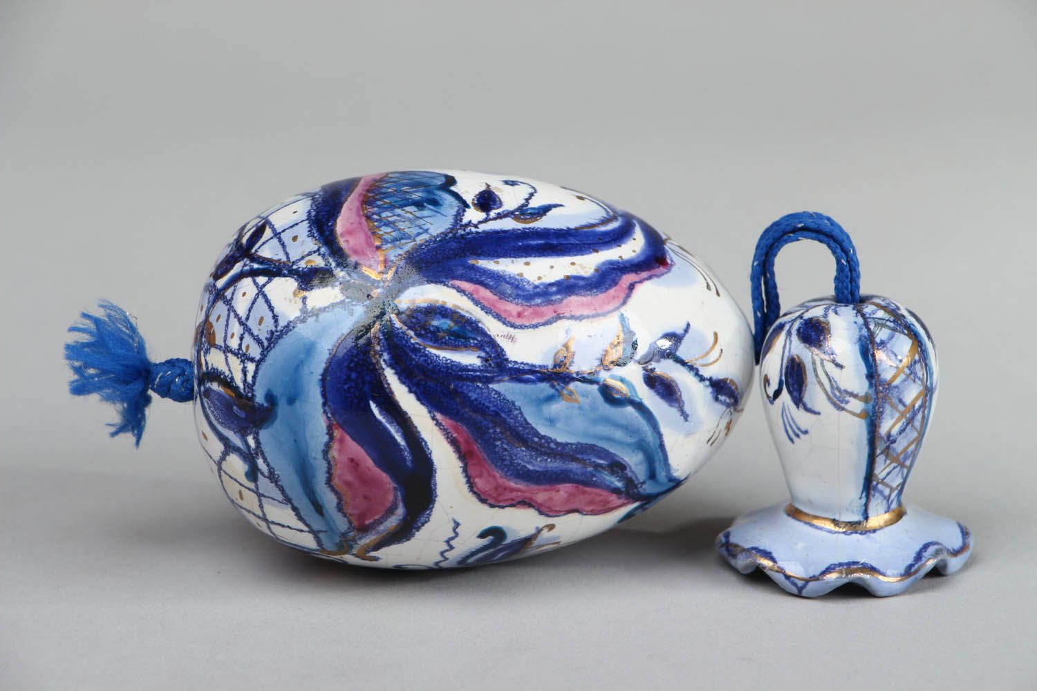 Ceramic decorative egg photo 1