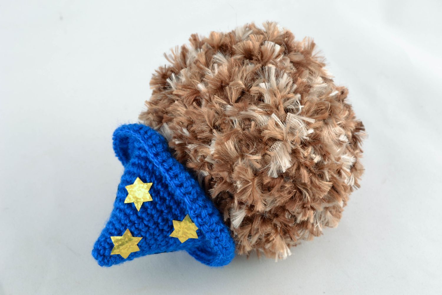 Crochet toy Hedgehog Magician photo 4