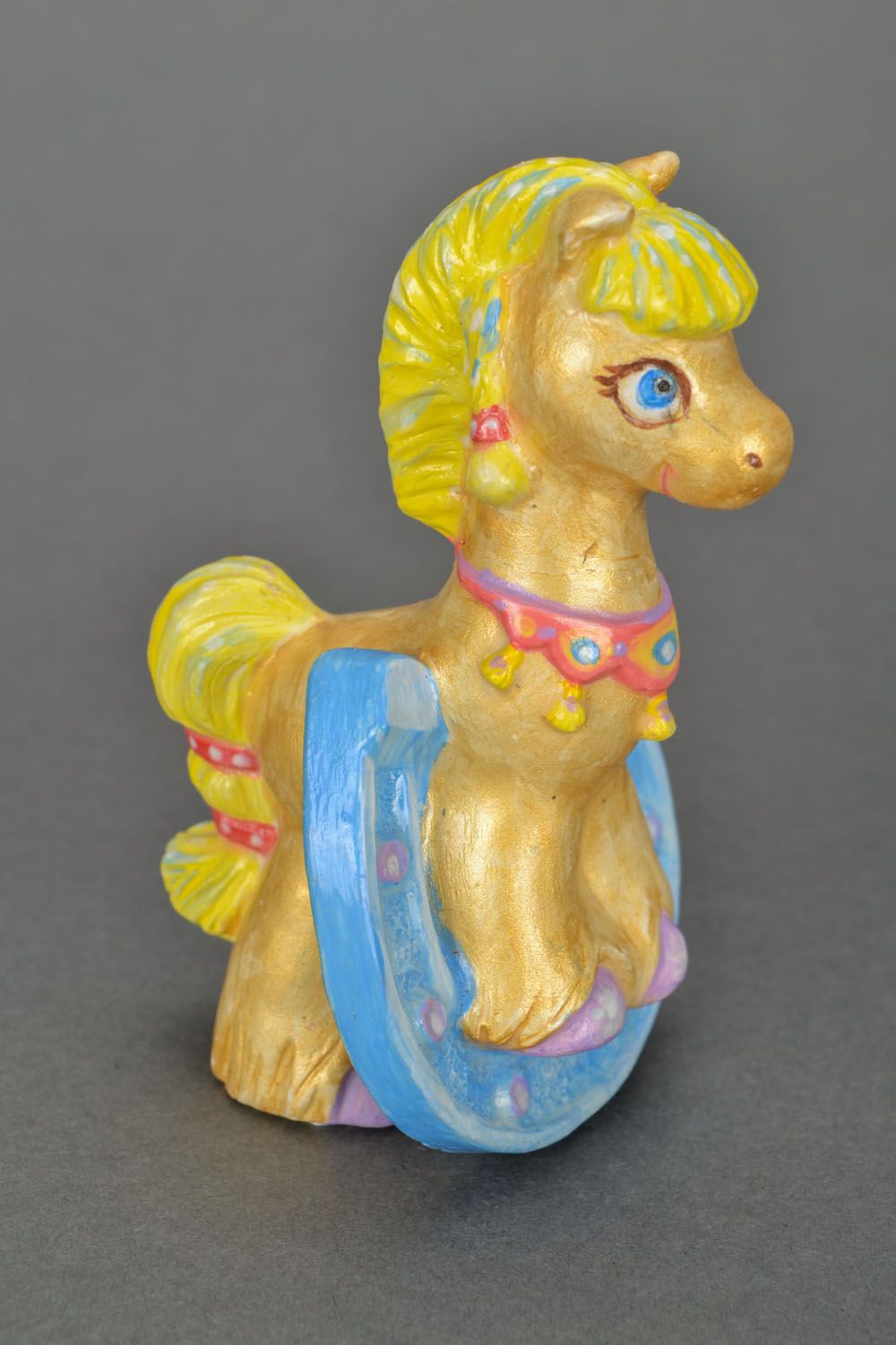 Figurine cheval en plâtre faite main  photo 3