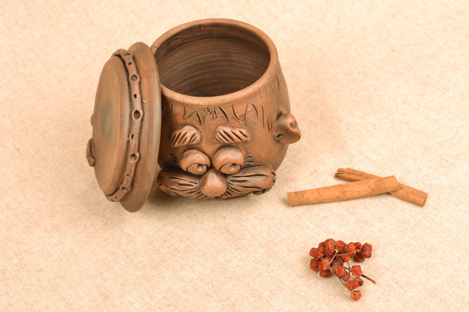 Ceramic sugar bowl The Cheerful Hutsul photo 5