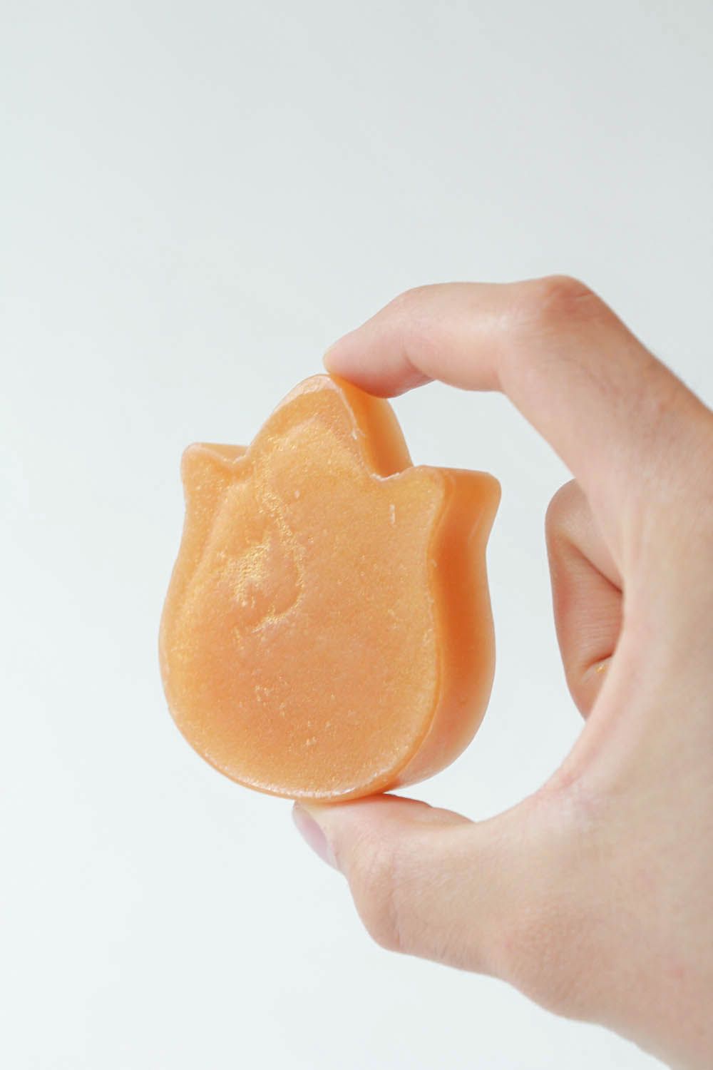 Body soap in the shape of tulip photo 4