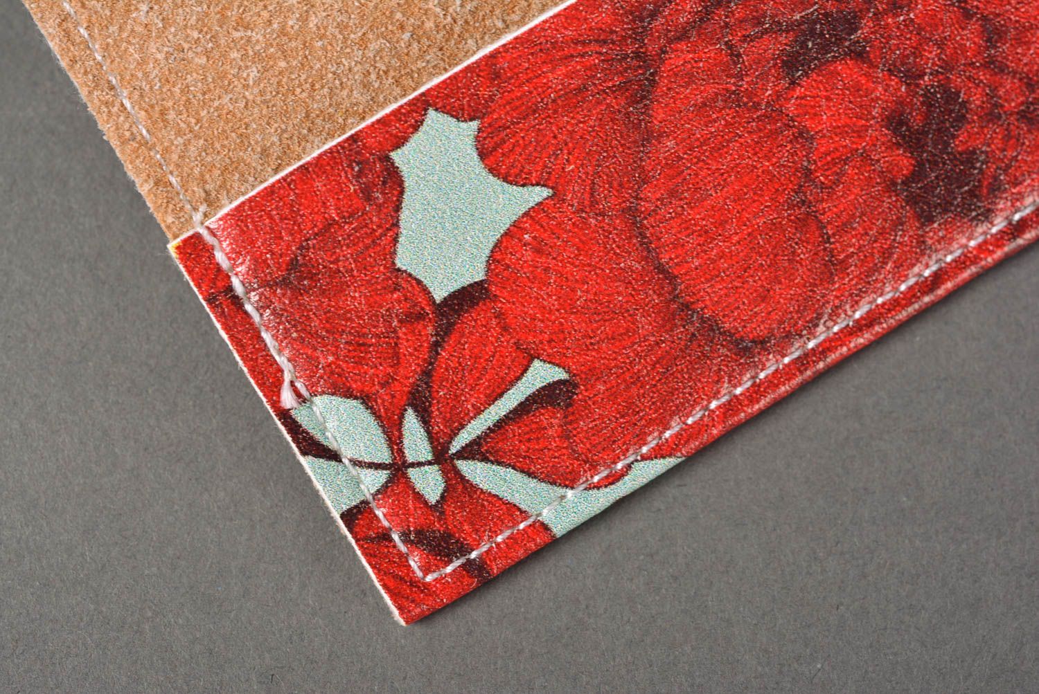 Pass Schutzhülle handmade Etui Reisepass Ausweis Schutzhülle in Rot mit Print foto 5
