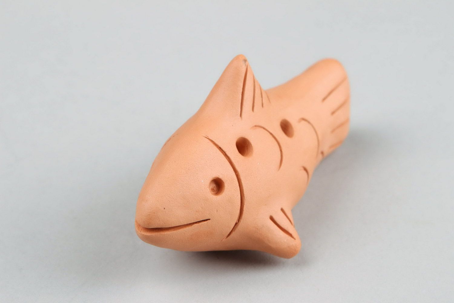 Keramische Lippenpfeife Fisch, Musikinstrument und Kindspielzeug foto 4