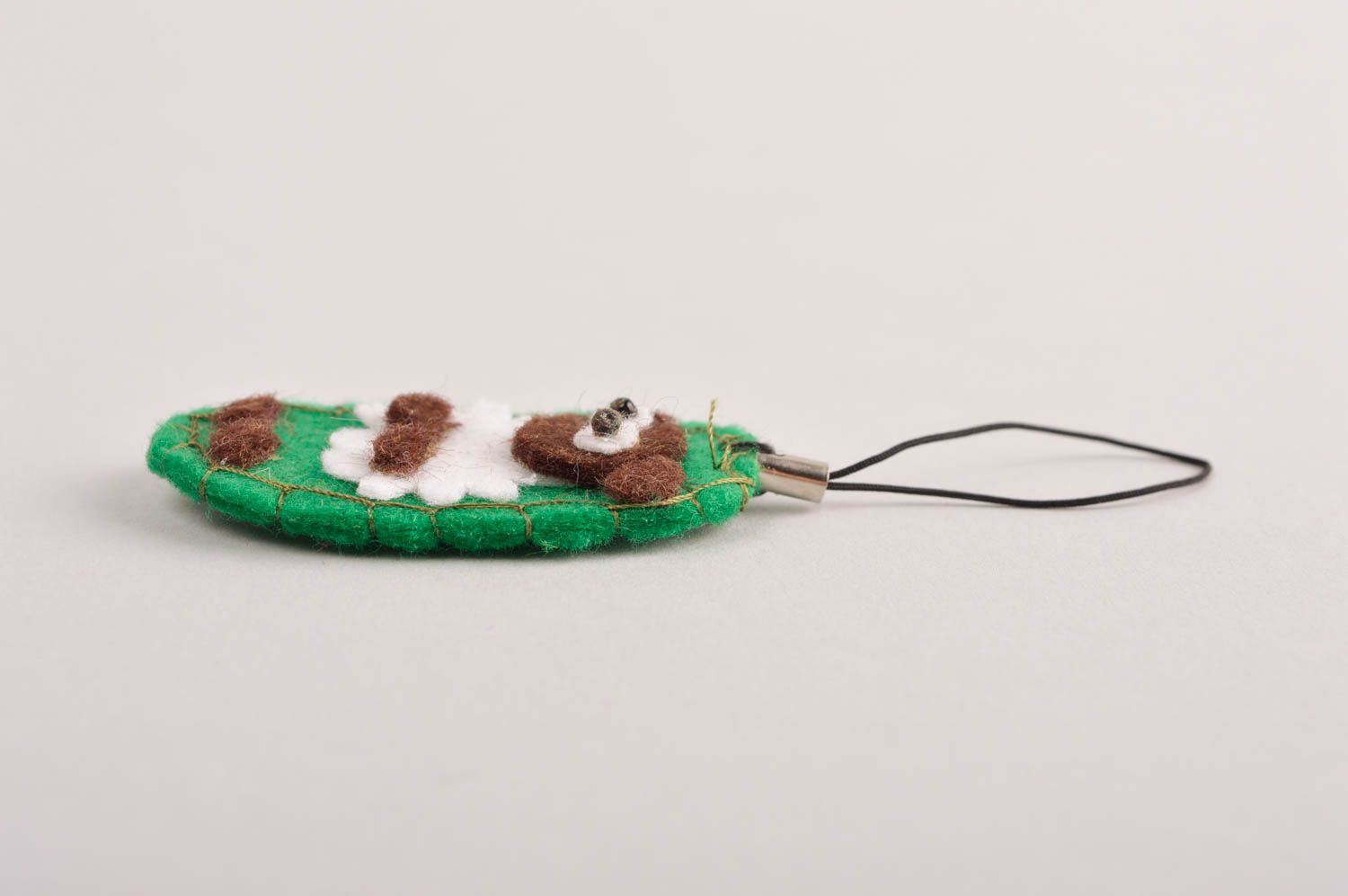 Брелок для ключей подарок ручной работы брелок на телефон зеленый из войлока фото 4