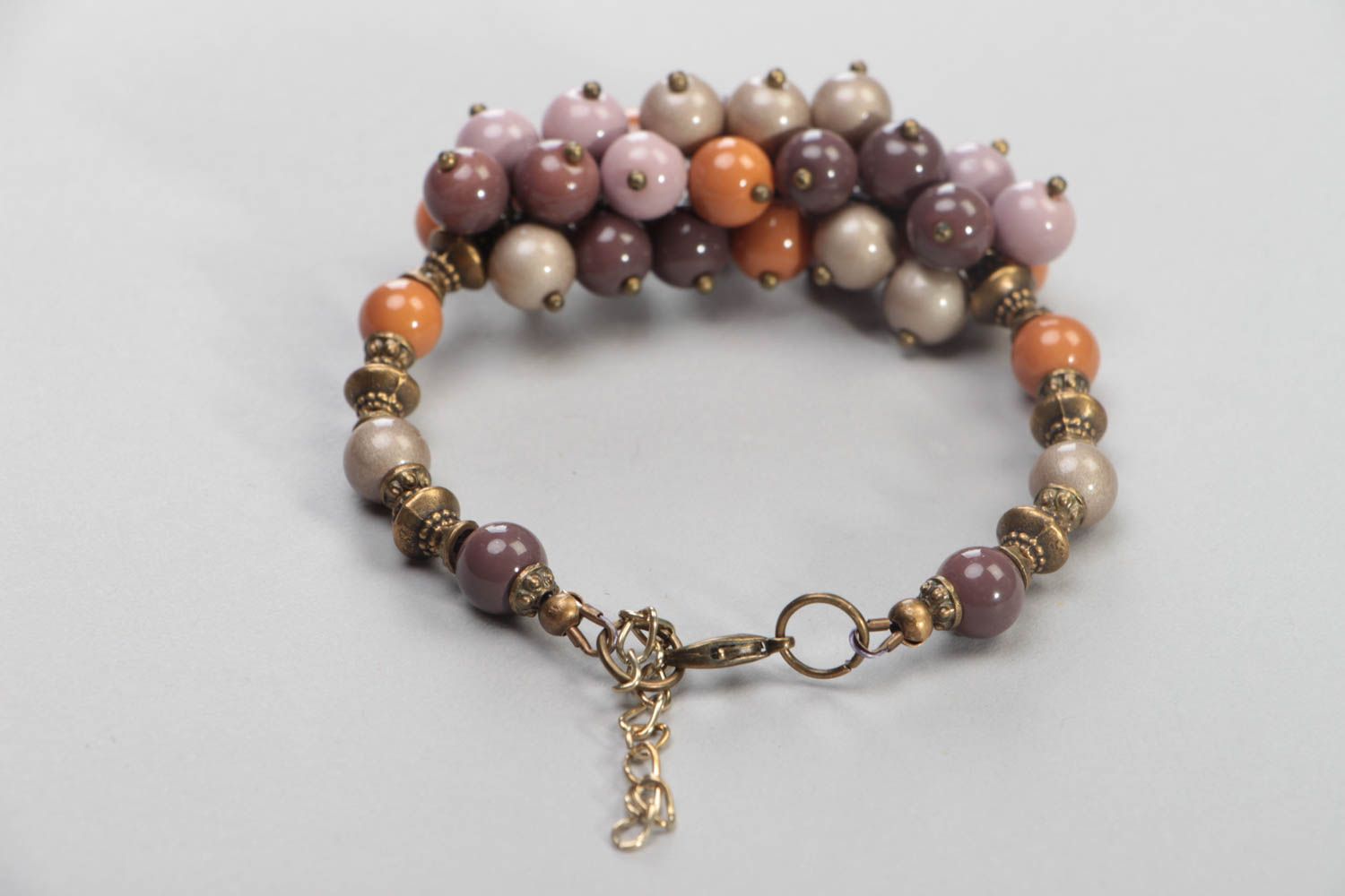 Bracelet en perles céramiques mauve brun fait main sur chaîne original photo 4