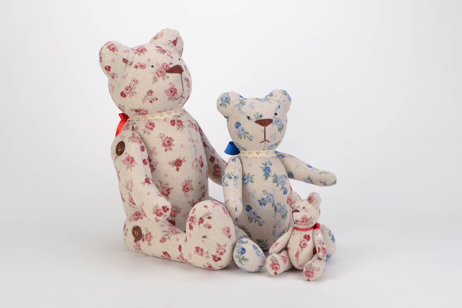 Set of beautiful handmade fabric soft toys 3 pieces Bears photo 3