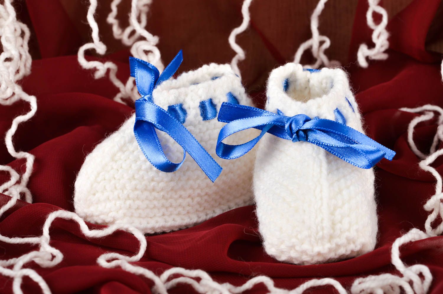 Пинетки для новорожденных ручной работы пинетки крючком вязаные пинетки белые фото 1