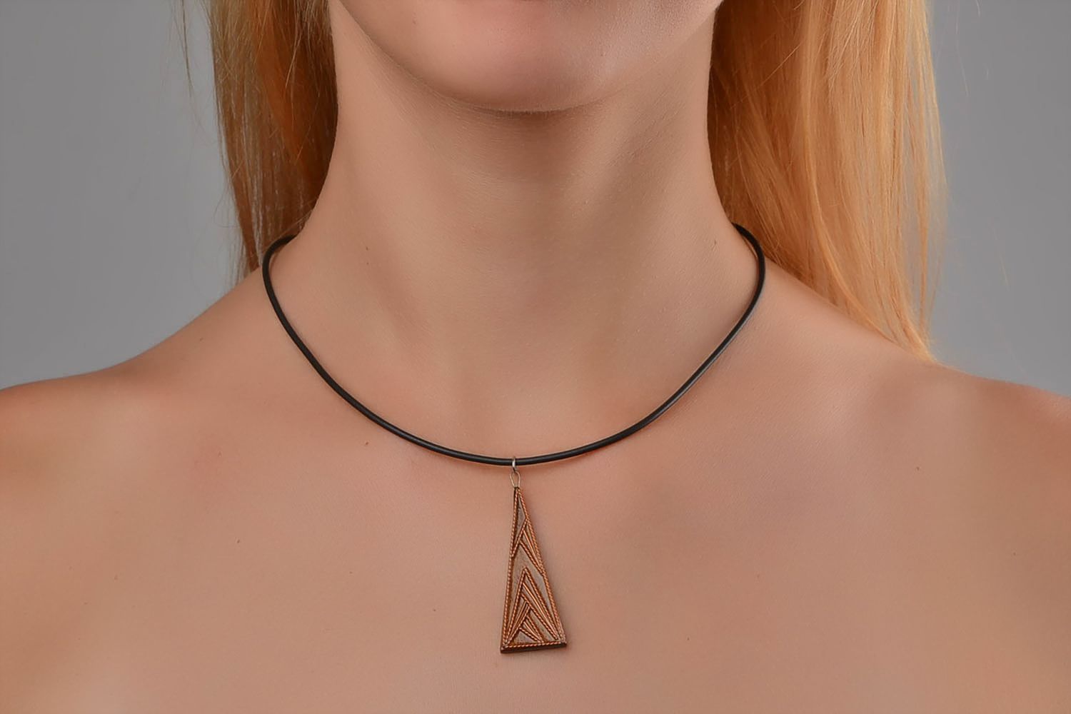 Unusual handmade wooden neck pendant copper inlay fashion accessories for girls photo 1