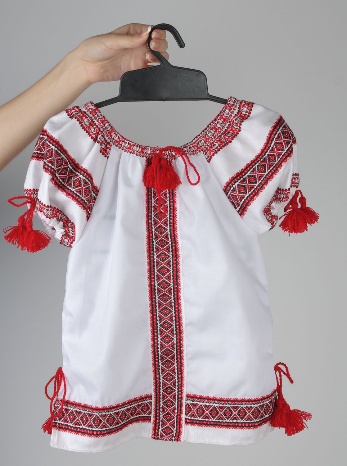Embroidered baby dress photo 1