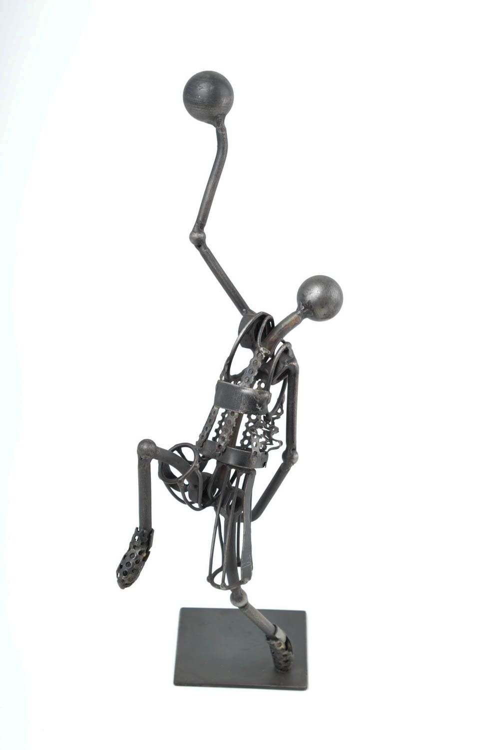 Декор для дома хэнд мэйд фигурка из металла оригинальный подарок Баскетболист фото 4