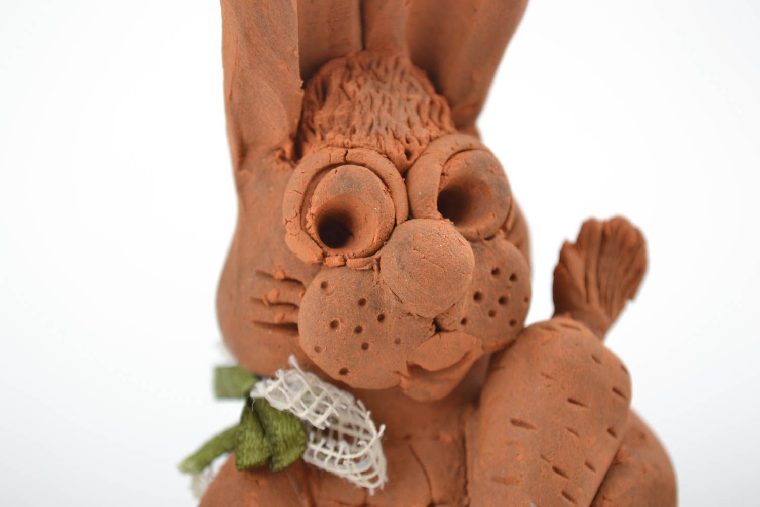 Figura decorativa hecha a mano animal de barro conejo souvenir original foto 3