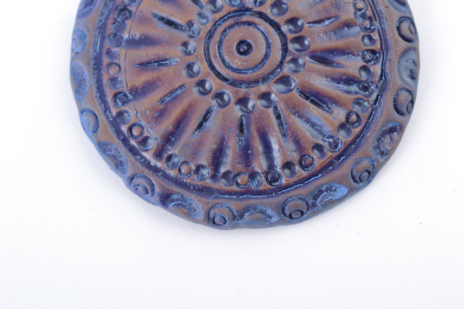 Ciondolo in stile etnico fatto a mano pendente azzuro con laccio dipinto  foto 4