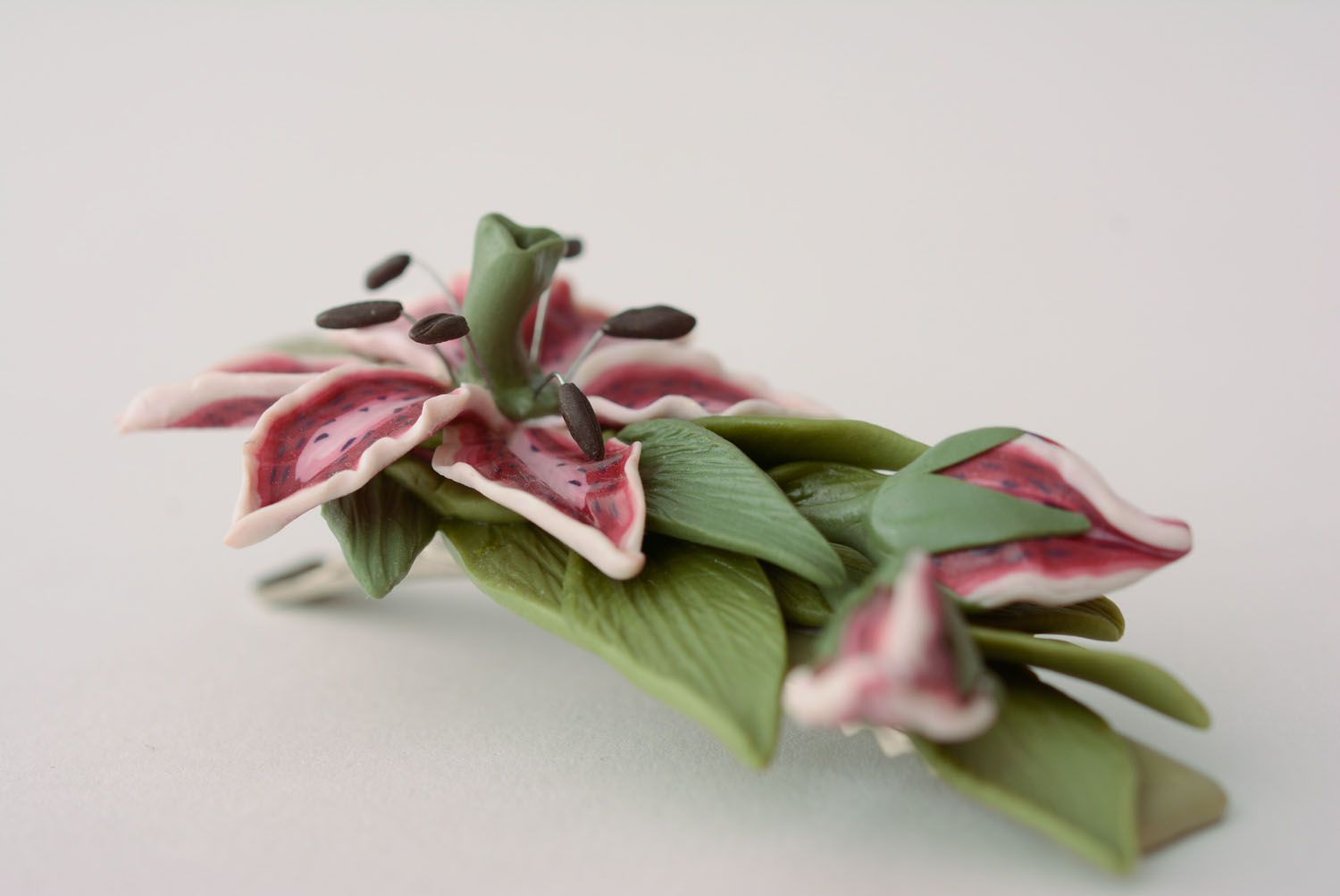 Hair clip in the shape of lily photo 4