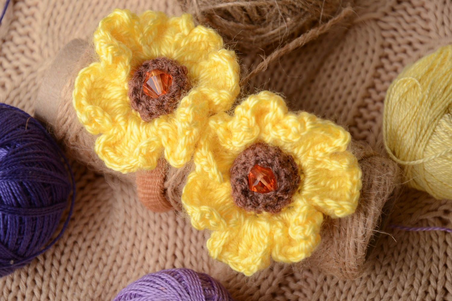 Crochet scrunchies photo 1