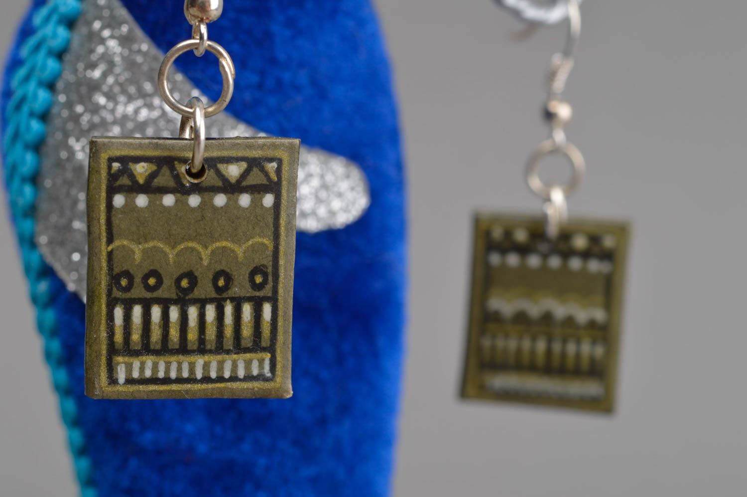 Unusual handmade epoxy earrings artisan jewelry designs fashion tips for girls photo 1