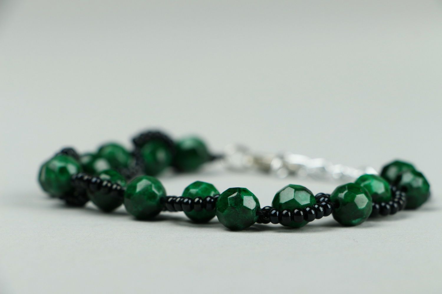 Bracelet with faceted malachite photo 4