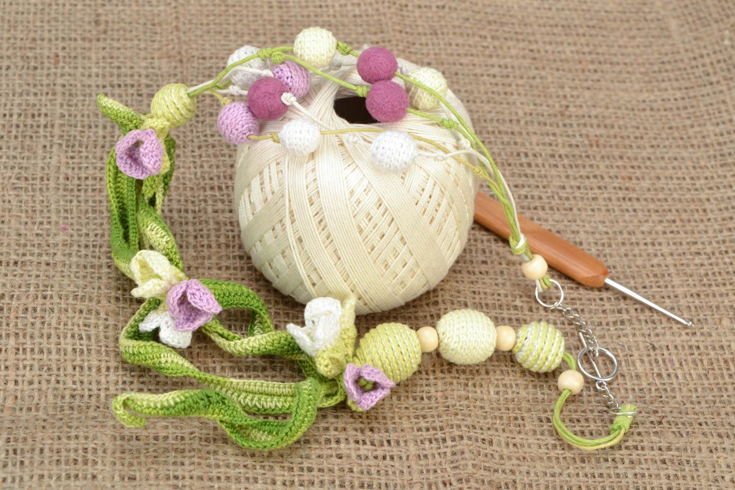 Unusual beautiful handmade crochet soft ball necklace with flowers photo 2