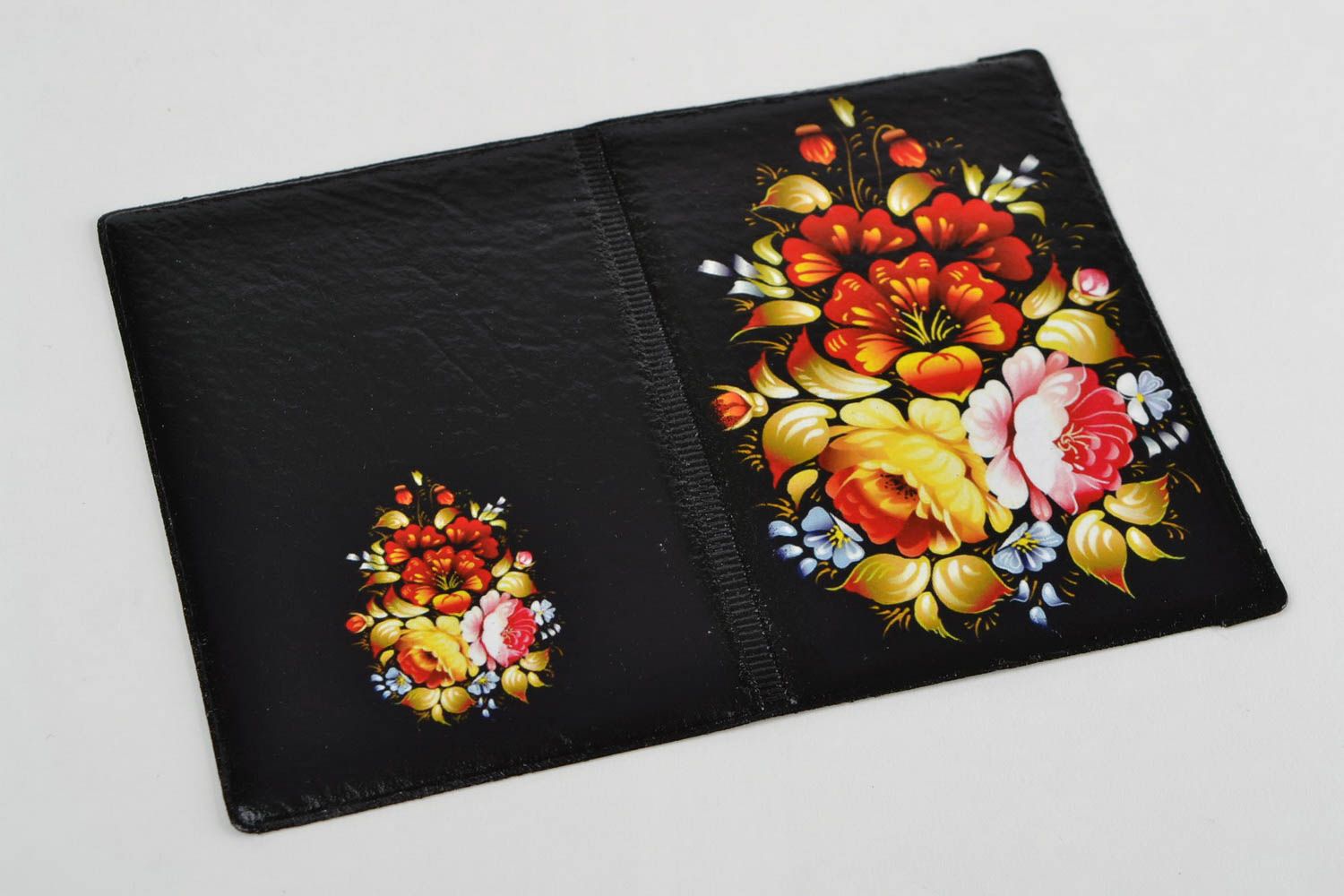 Handmade black faux leather passport cover with decoupage image bright flowers photo 3