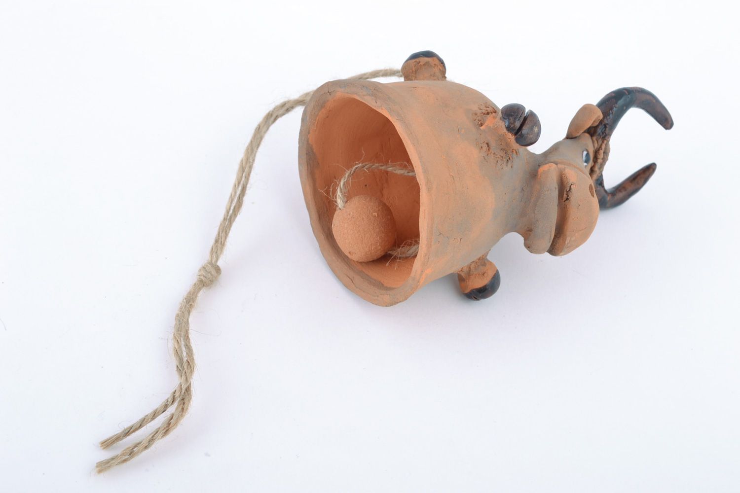 Campanello decorativo fatto a mano souvenir in ceramica da appendere bufalo  foto 5