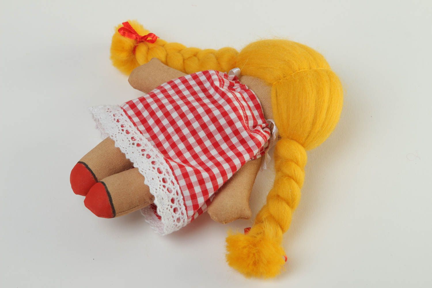 Игрушка ручной работы подарок на новоселье Кукла малышка мягкая игрушка фото 4