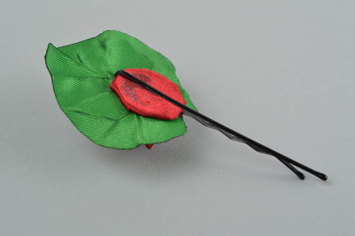 Beautiful handmade satin ribbon flower bobby pin kanzashi Flower and Leaf photo 5